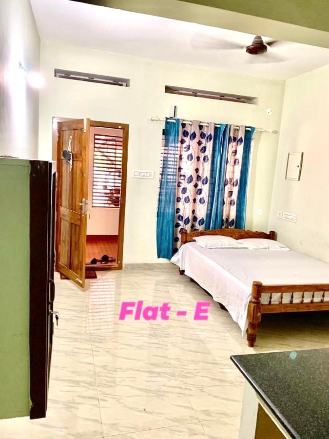 Airavatham Apartments غوروفايور المظهر الخارجي الصورة