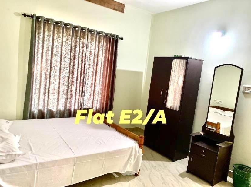 Airavatham Apartments غوروفايور المظهر الخارجي الصورة